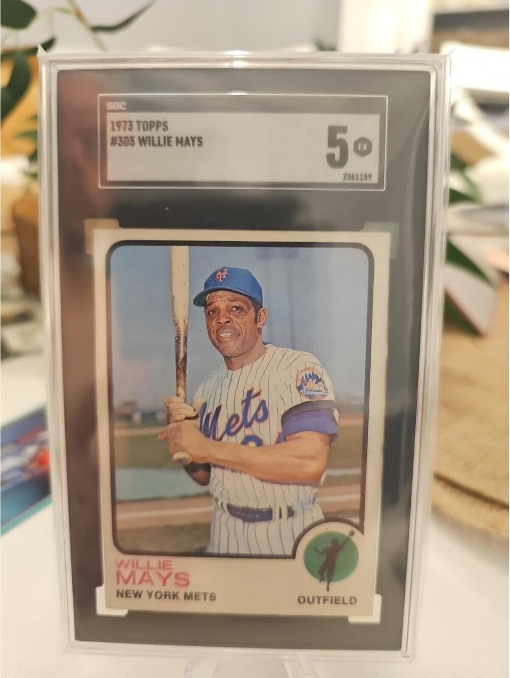 1973 Topps #305 Willie Mays New York Mets HOF SGC 5 EX Last Mays Card